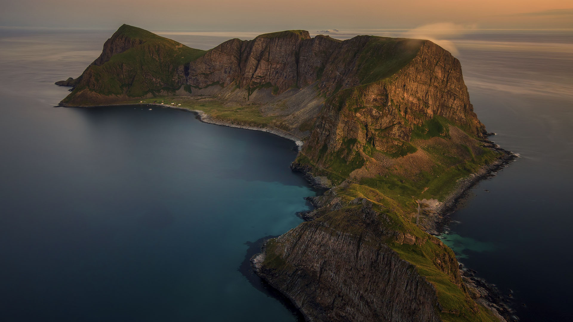 Playas_0009_Vaeroy-Noruega